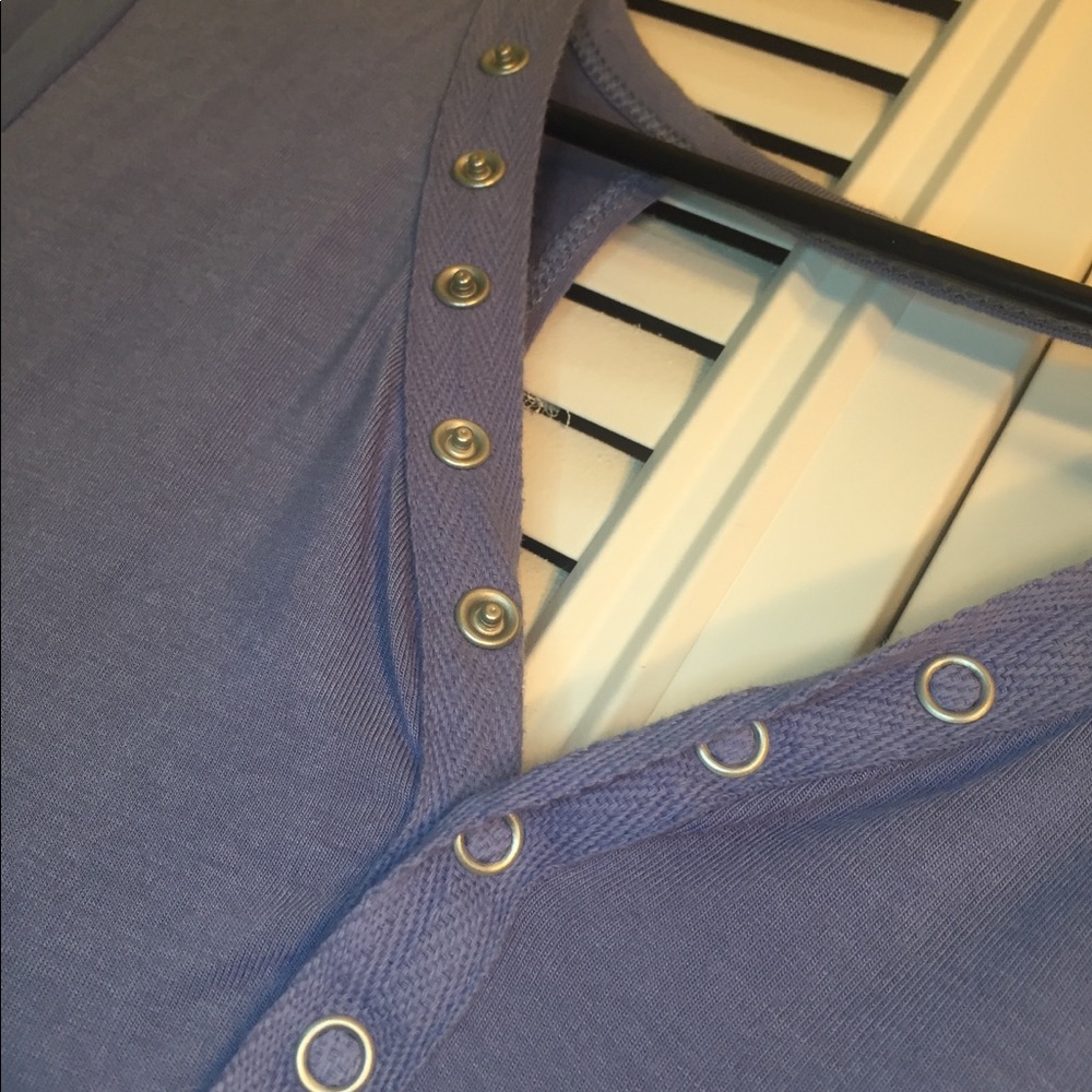 Basic button top - Picture 2 of 8